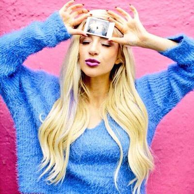 New twitter: @evelina