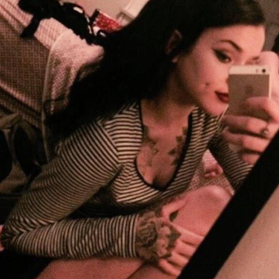 @kianlawlcy1 is a amazing ❤️ | Damn he's mine as fuck| | Only I can ❤️ i love you baby to infinity and beyond! our little girl is so lucky to have you- Kian