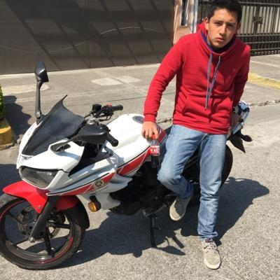 danielcruz05's profile picture. Se que después de cada derrota hay un nuevo comienzo parea ser mejor Buc´s #52