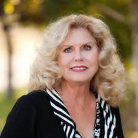 Sherry DeHart (@sherryd17) Twitter profile photo