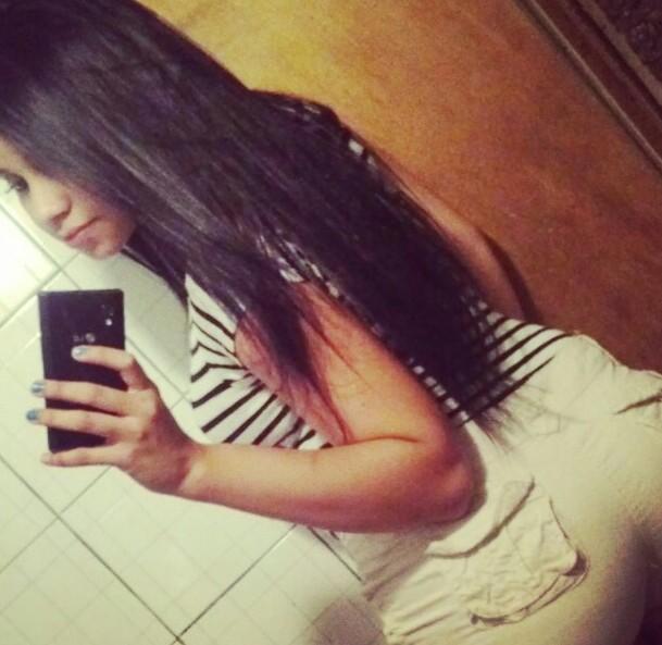 venezolanisimaa Y MAJUNCHE A MUCHA HONRA Y DE GRATIS..a simple vista se nota ;) http://t.co/1YIHTZG7ma