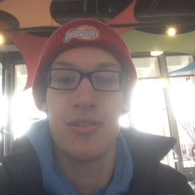 college kid who raps http://t.co/k7nbx9OQB1