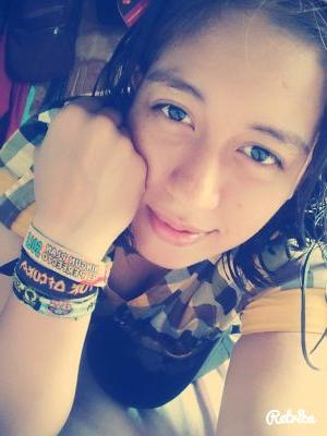 amor por los colores. :3 
seguir adelante con la ayuda de Dios y familia.. Sólo Dios supera a Barcelona no ningún equipo cagon..