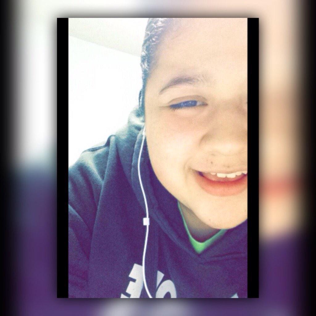Go ahead and hit that follow button ;) I'm JanettSanchez from iFunny (: Snapchat-janetts23 Vine-JanettSanchez Instagram-JanettSanez20