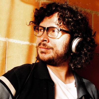 Profile Picture of Hernán D. Alvarado (@buenpoeta) on Twitter