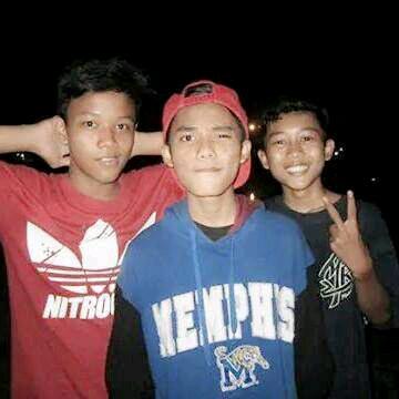 Budayakan stagediving;;)