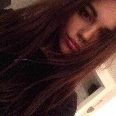 c'est le bruit de mes boules contre tes fesses salope