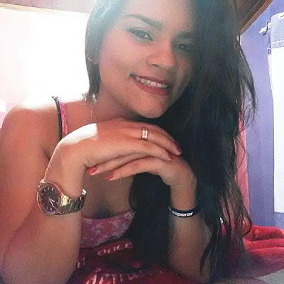 Instagram: @taisasousa__