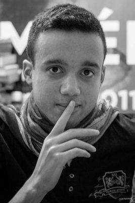 Docteur en chemical biology, de Sorbonne Université 
Ancien Membre de #juniorupmc et de @Symbiose6