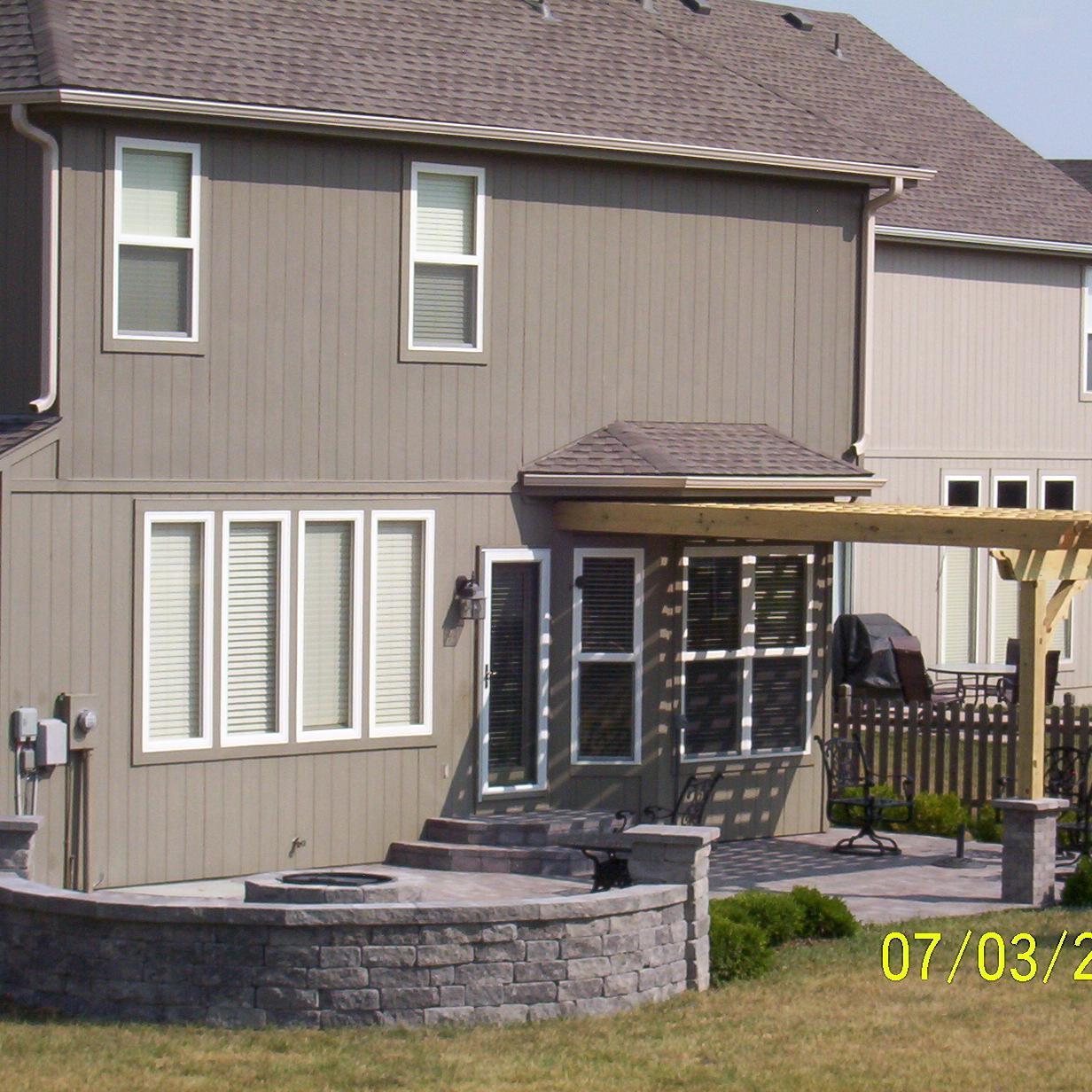 We build all kinds of decks and patios. We can handle all of your design and construction needs. Let us turn your backyard into what you have always wanted.