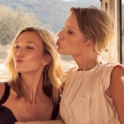 *pretending im not kaylor af*