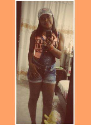 Alegre :*