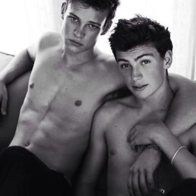 gay_frat's profile picture. 