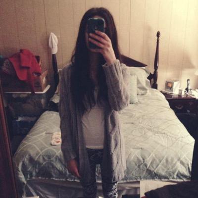 basicallybeckah Profile Picture