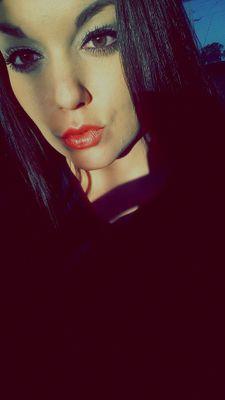 KarissaDavidson's profile picture. 