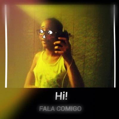 Flyer,Mixer,Directioner,Belieber,RBDmaniaca,Mahomie,Hamonizer,Lovatic,Arianator,Selenator,Barb,Smiler...tudo um pouco