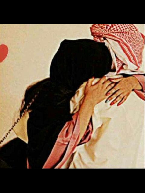 (♡_(ßŐŔŃ ŐŃ 12 ŃŐVĔMßĔŔ)_♡) Get close to allah before getting close to anyone else...Allah without a man is still allah but a man without allah is nothing.