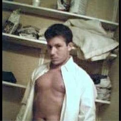 hot hung men are my passion and yes thats me in the pic :-)