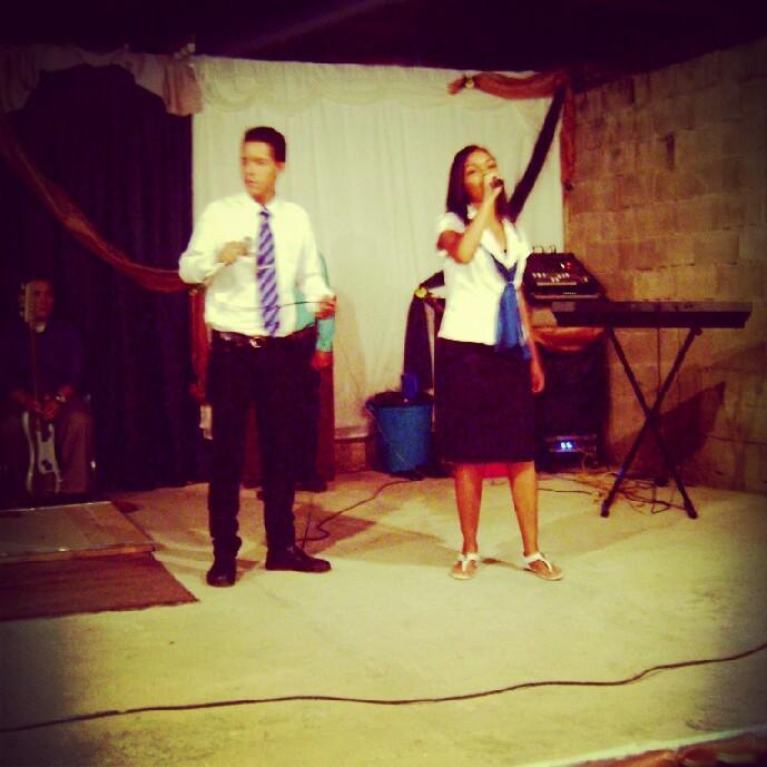 I love to sing dance Michie play guitar,  Gloria en lo Alto♫.♥ #Cristiana and #Adoradora. Todo lo puedo en Cristo que me fortalece Flp 4:13♥ Cristo Te Ama!!
