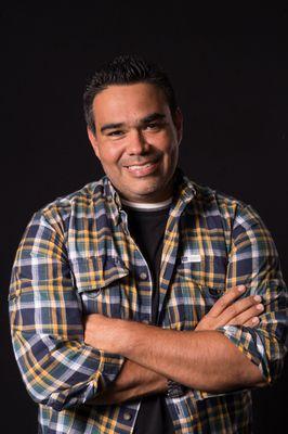 Musico‐compositor, empresario y pastor del evangelio de Jesucristo.