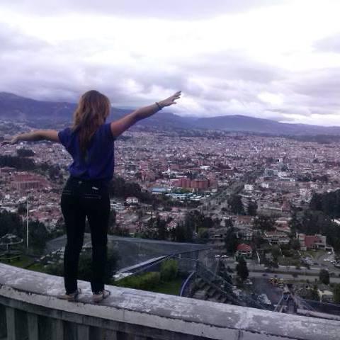Estudiante de  Comunicación Social, en  Universidad Técnica de Machala
http://t.co/VXtlXex1ia