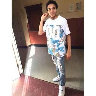 GL0BALLxxTRAP's profile picture. parody.....Thats all you need to know