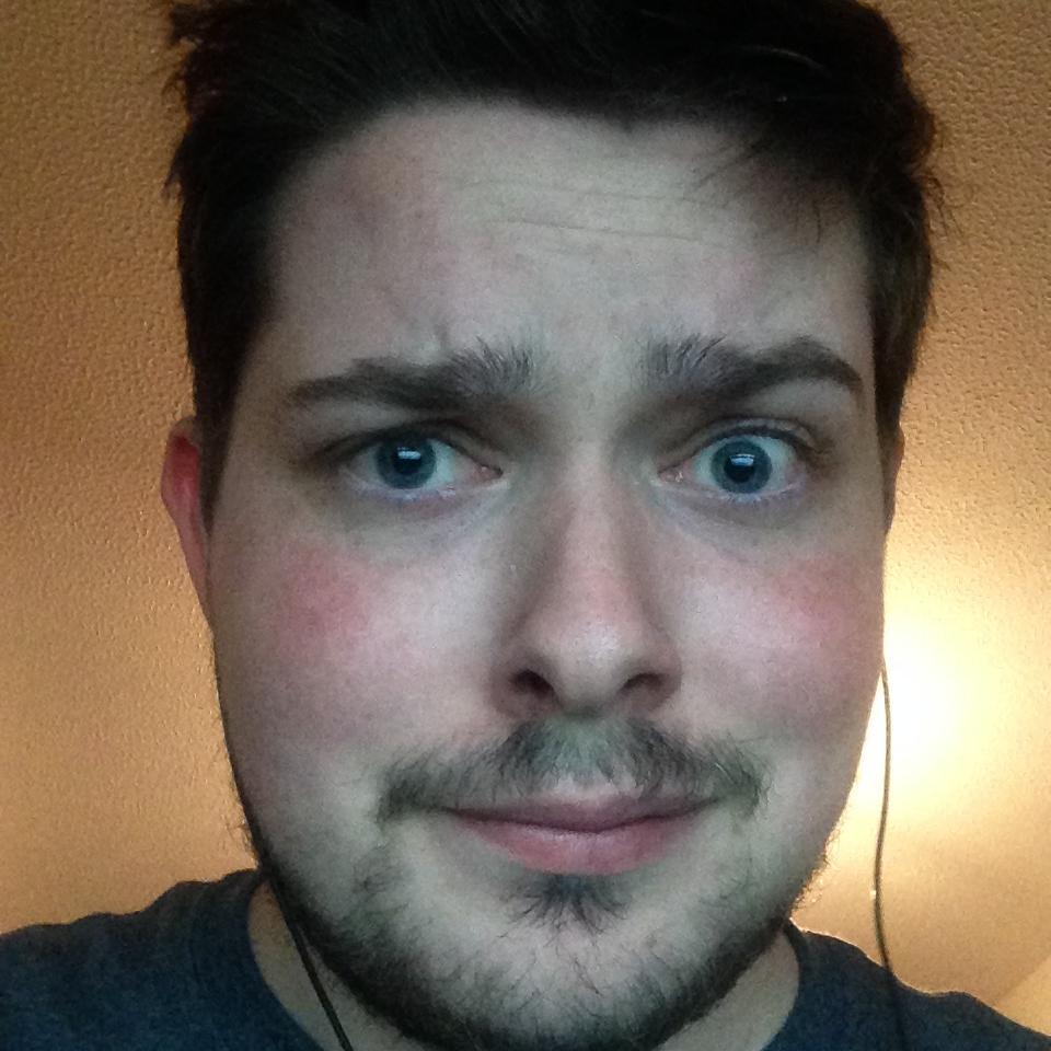Gamer, occasional streamer and lover of all things @StarCraft Don't tweet much....