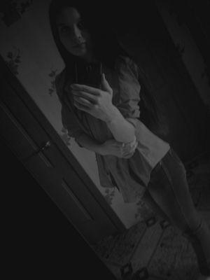 я стерва похуистка извращенка и мне в кайф так жить