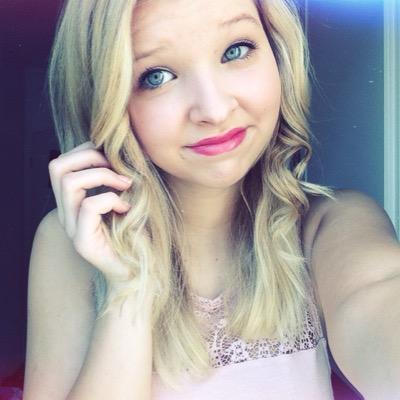 ✨ Celina • 14 • Dresden • Sport • Vergeben.❤️ ✨