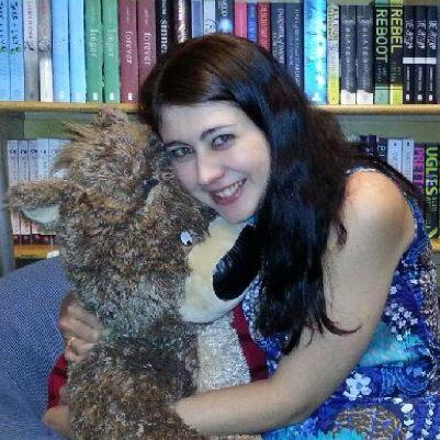 Editor, book lover, vintage clothing hunter, tea drinker, flower and herb grower, and mother of one sweet child.