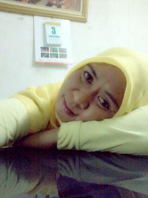 Ulfa_Aira's profile picture. i love alloh
i love my family