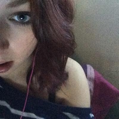 Ditz. But first, where's the coffee? Gryffindor. Starship Ranger. Nerd.