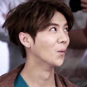 we aer one Ilove exo (Luhan)