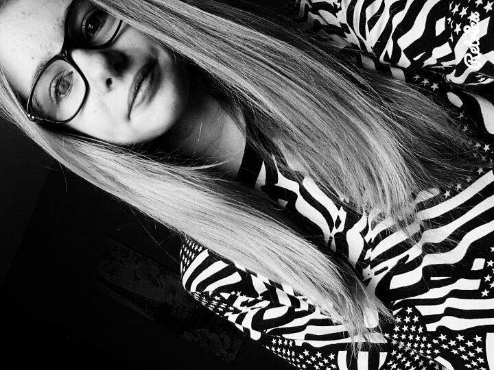Marie la meilleure de toute  megane je t'aime fort  one direction mes amour mon tout ma vie