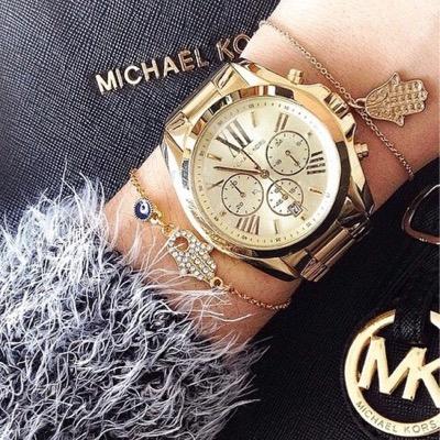 MKorsDiscount's profile picture. Authentic Michael Kors Signature Up to 50% OFF!! Paypal Payment w/ FREE Shipping Or Local Pick Up. More Info Contact Via Email KorsOutlet@gmail.com