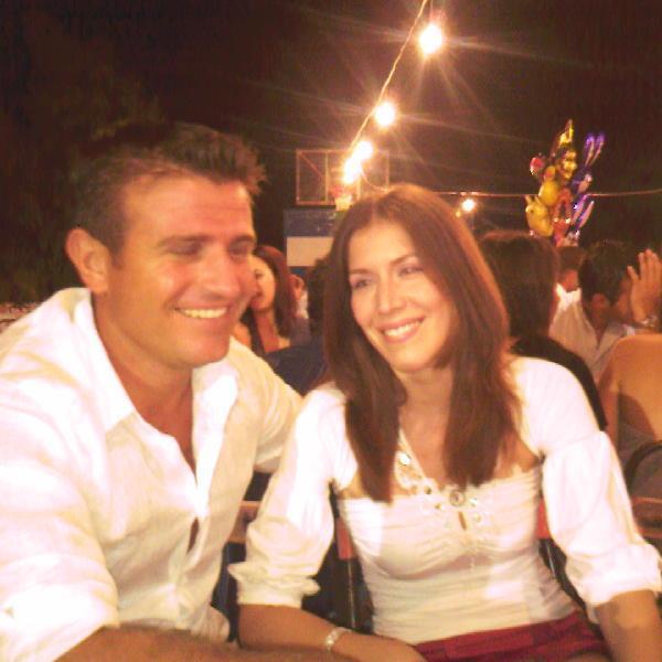 **************************FROM greece    Να ζούμε και να χαιρόμαστε το παρόν χωρίς φόβο αλλά με πάθος για να μάθουν κ τα παιδιά μας να κάνουν το ίδιο..!
