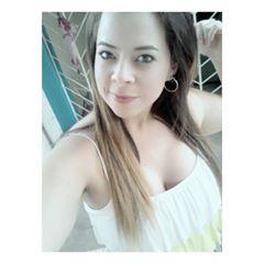 Amante de la vida, sufro de memoria selectiva, hazme feliz te devuelvo doble felicidad.