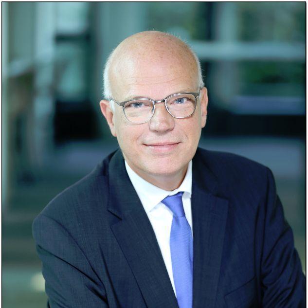 hansschenck's profile picture. DSI chez @SuezEnv depuis 2013 et passionné par notre projet de déploiement de Microsoft #Office365 et ready for the resource revolution