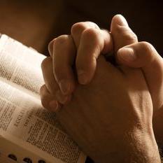 La frase más humilde que puedo decir es que “sin DIOS no soy nada”. Pero la más Poderosa es que “con Él lo puedo todo.