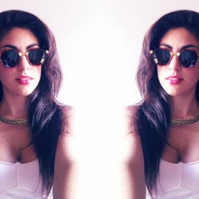 carlistrokes's profile picture. Memento Audere Semper