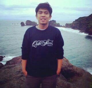 erireno's profile picture. Pemuda tampan sedang berjuang untuk mapan| interisti