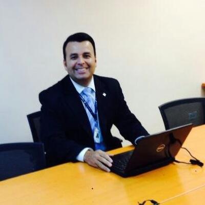 Asesor Empresarial,IT, Mercadólogo, Publicista, Motivador, Conferencista, Certificado ITIL, Especialista Gestión de la Calidad, Gestión del Cambio e Innovación.