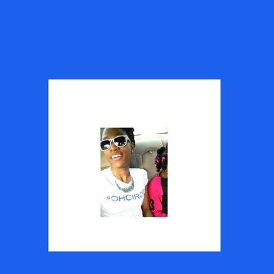 miketiaaaa_'s profile picture. Hey You ! Make That Button Blue !Follow Me & I' ll Follow Bacck !!