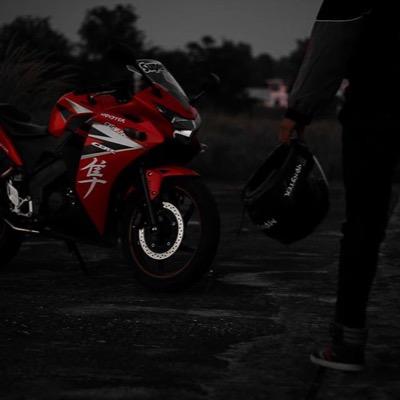 FFlukeza's profile picture. 