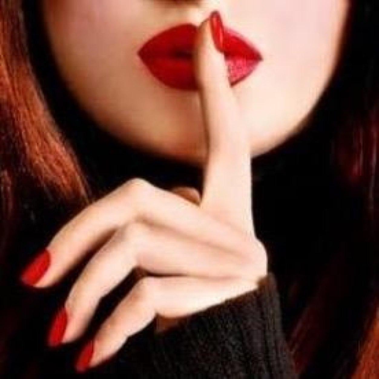 You're no one until you're talked about... send me your dirtiest secrets anonymously and I'll post. kik: lhpsgossipgirl ask.fm: lhprepgossipgirl xoxo.