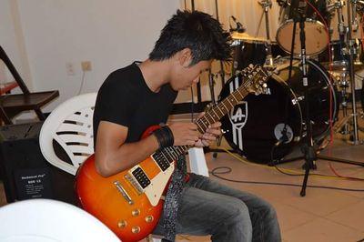 -Asian
-18
-guitarist
-f*cking love Metal!
-Scorpio.
-born:1995
-instagram:Isma_kadir95
-Taken by: @Oh_My_YinYang In her heart♥