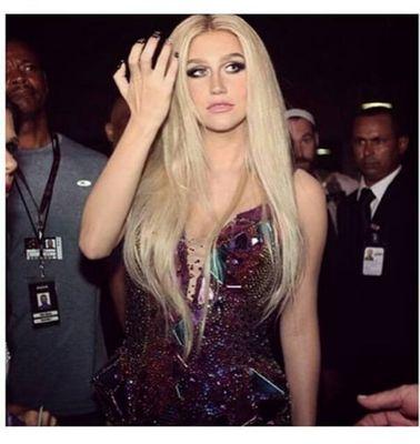 洋楽専用アカウント/相互フォロー希望/洋楽全般好き/中学生/1D/Kesha/Justin/Meghan/Atstin/Selena/Littlemix/Miley/など！好きです(♡˙³˙)
Philippines×Japanese ハーフ
