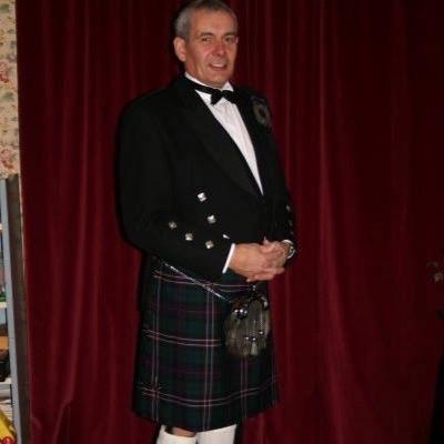 rshrff's profile picture. 