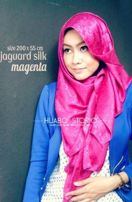 HijabQ's profile picture. Online Shop Hijab and Accesoriess 
order by sms / whatsapp ke 085640907427 or 7D4D18DE
