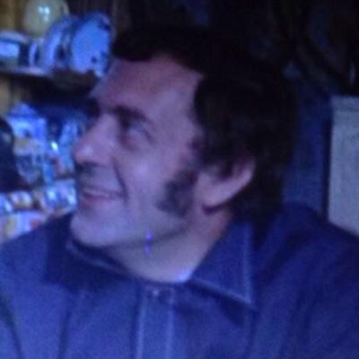 ♥ Page dedicated to Lovely Harry H Corbett ♥ Great Actor. If you love him as an Actor or Steptoe & Son, Carry On Screaming etc then follow :) R.I.P Harry xx ♥